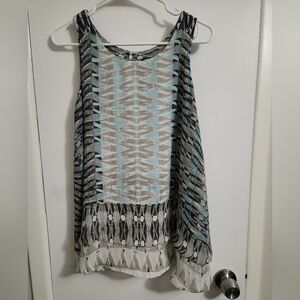 Geometric Patterned Sleeveless Top